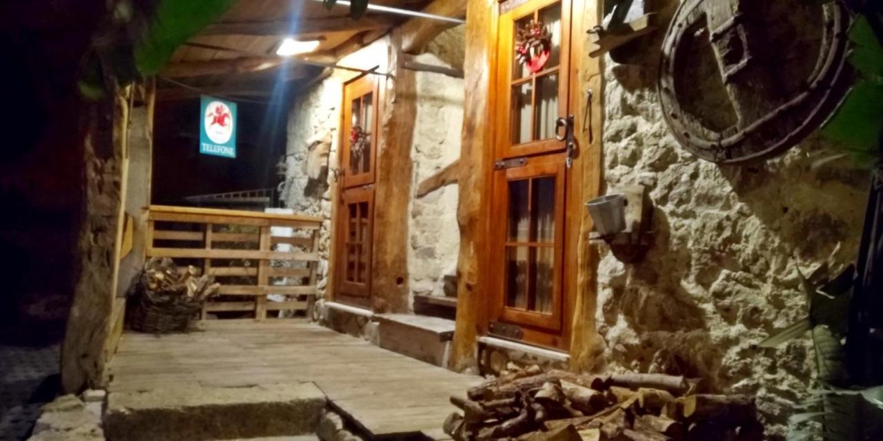 Chale Pouso Da Serra - Casas De Montanha Costilhao Exterior foto